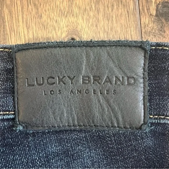 Lucky Brand Men’s 410 Athletic Slim jeans size 32/30 - Picture 6 of 6